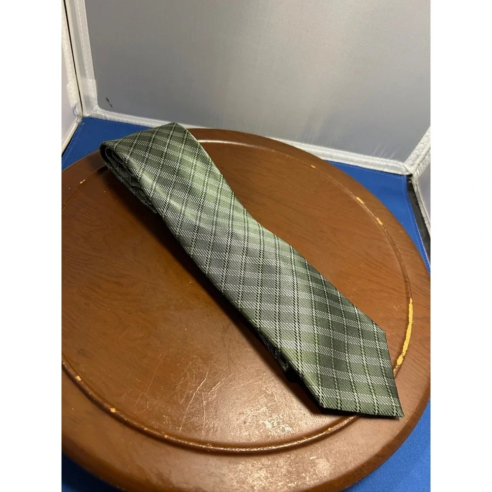 John Bartlett Statements‎ Gray Men's 100% Silk Tie Striped Necktie